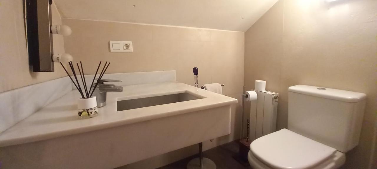 Chalet Con Piscina, Sauna Y Jacuzzi Cerca Del Mar A Media Hora De Bilbao Y Santander El Puente  エクステリア 写真