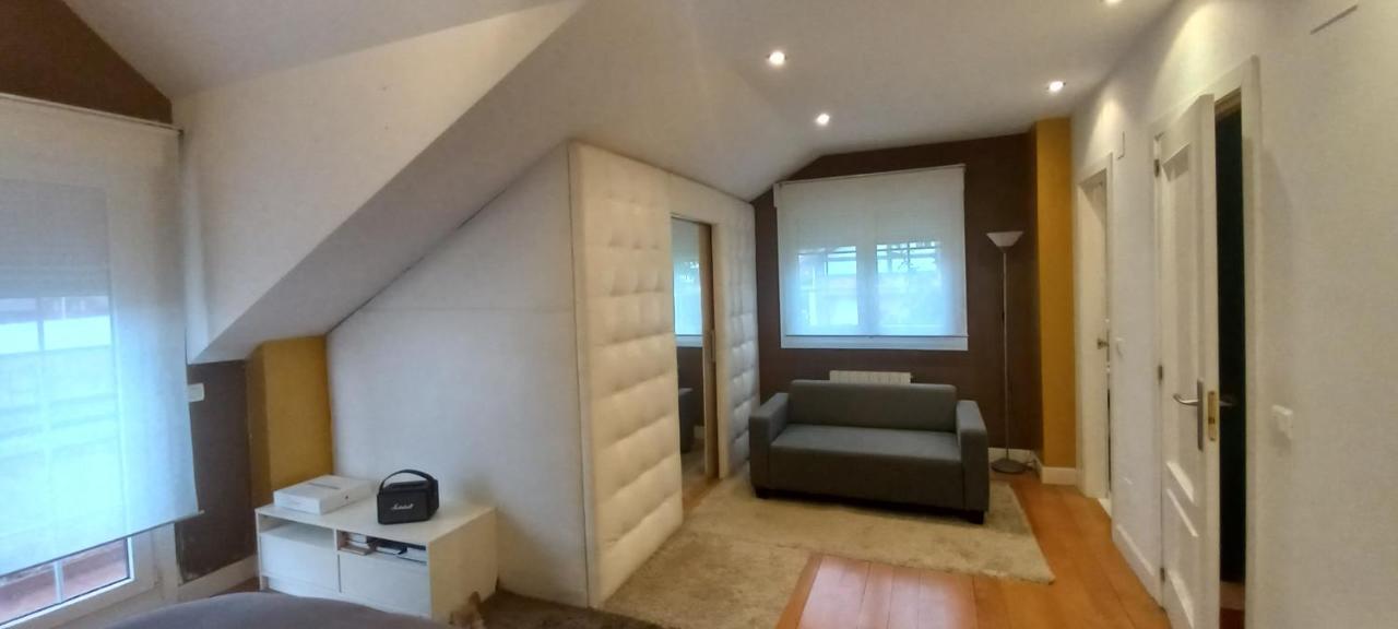 Chalet Con Piscina, Sauna Y Jacuzzi Cerca Del Mar A Media Hora De Bilbao Y Santander El Puente  エクステリア 写真
