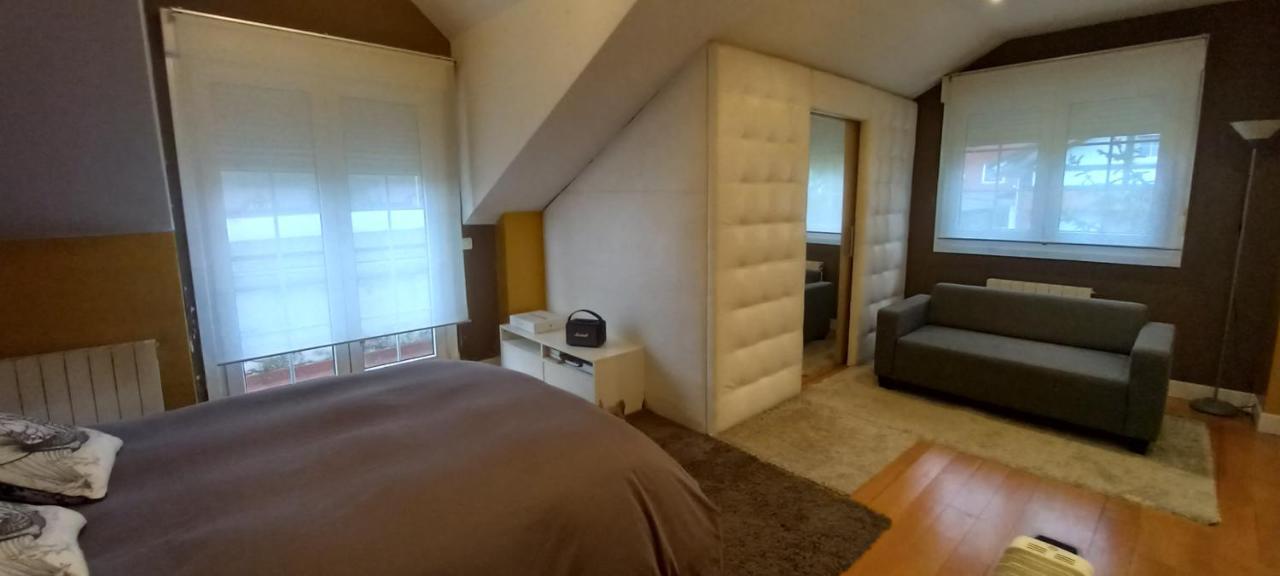 Chalet Con Piscina, Sauna Y Jacuzzi Cerca Del Mar A Media Hora De Bilbao Y Santander El Puente  エクステリア 写真
